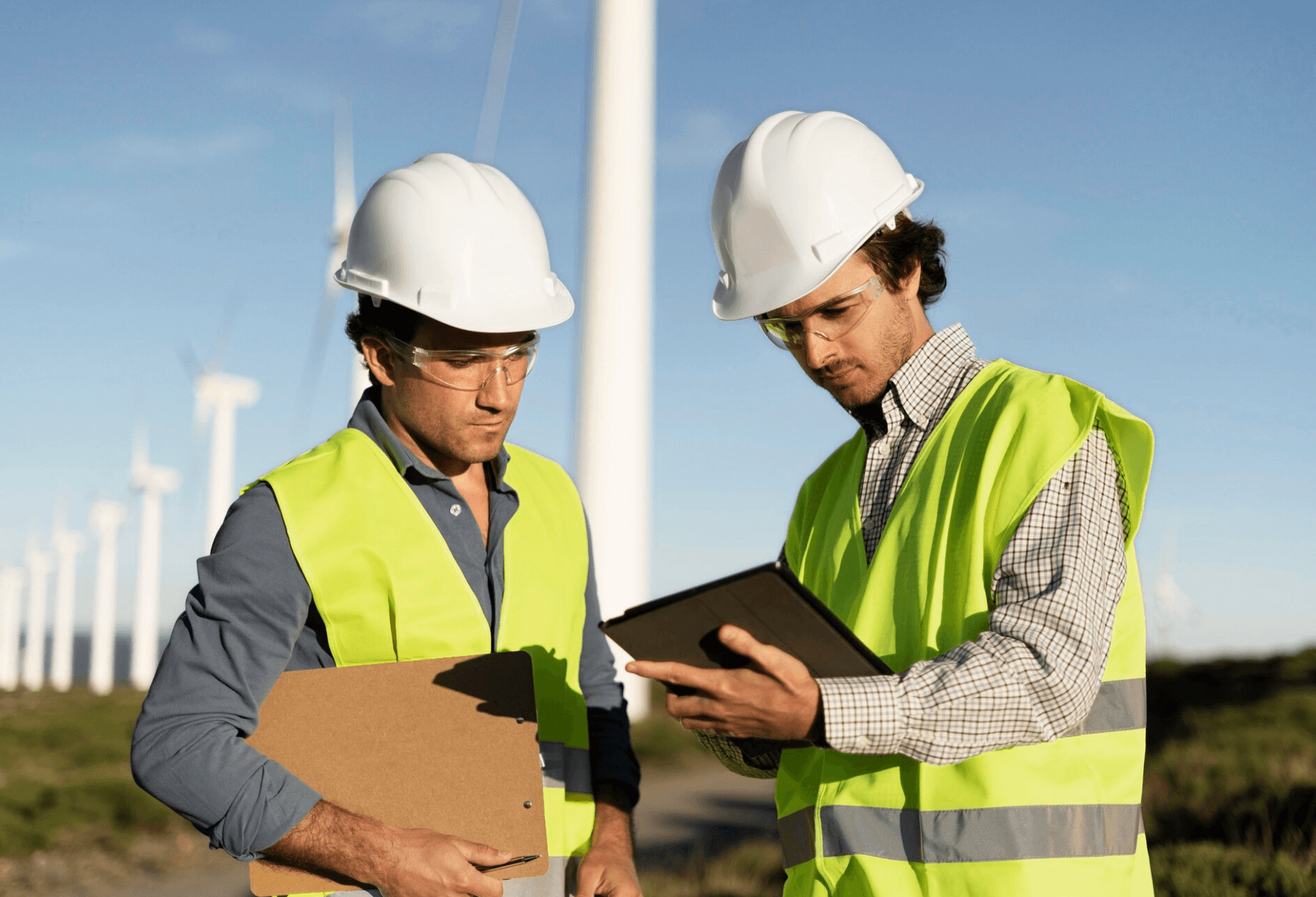 Why choose us - Professional team collaboration